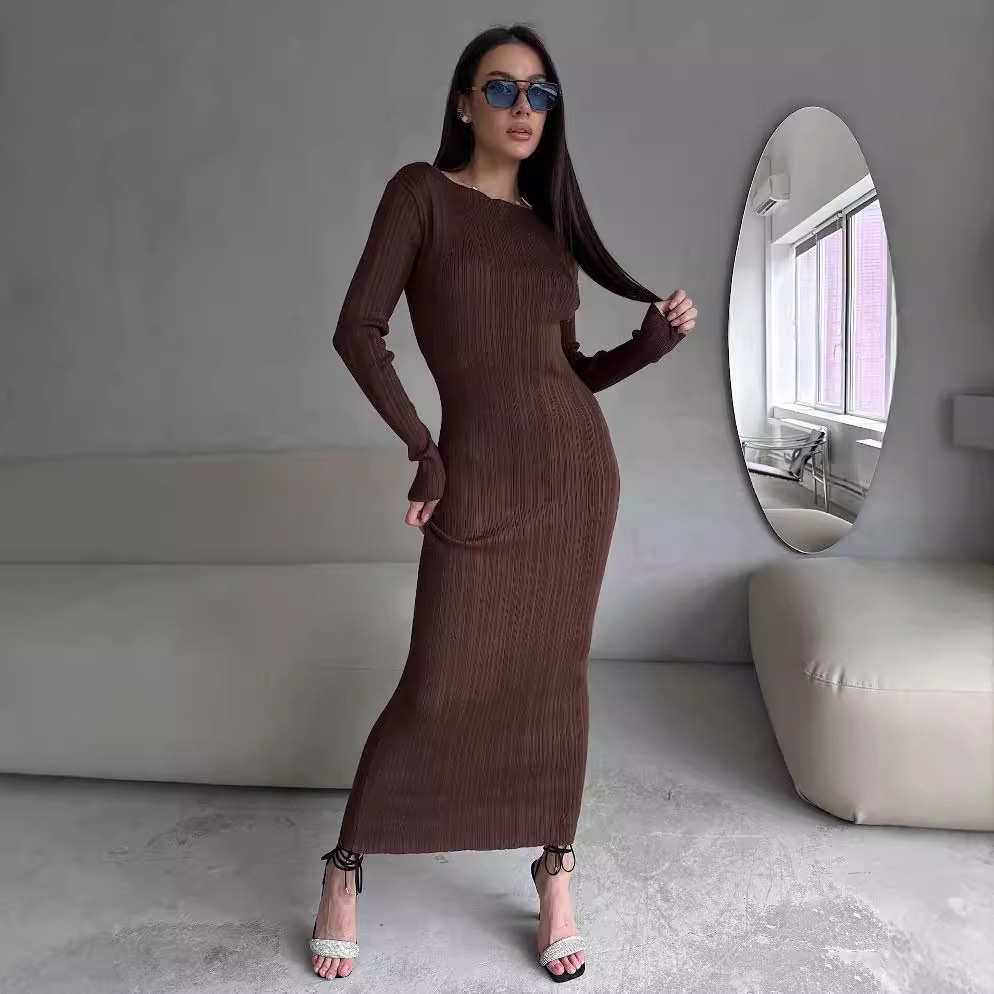 Bodycon Long Sleeve Ribbed Dress - เดรสยาวทรงเข้ารูป แขนยาว คอวี ผ้าริบ กระชับเอว ดีไซน์เรียบหรู