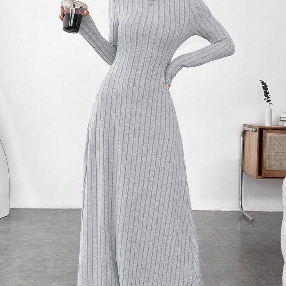 เดรสทรงเข้ารูปแขนยาวคอสูงสไตล์ - Bodycon Long Sleeve Ribbed Dress บทวิจารณ์และราคา