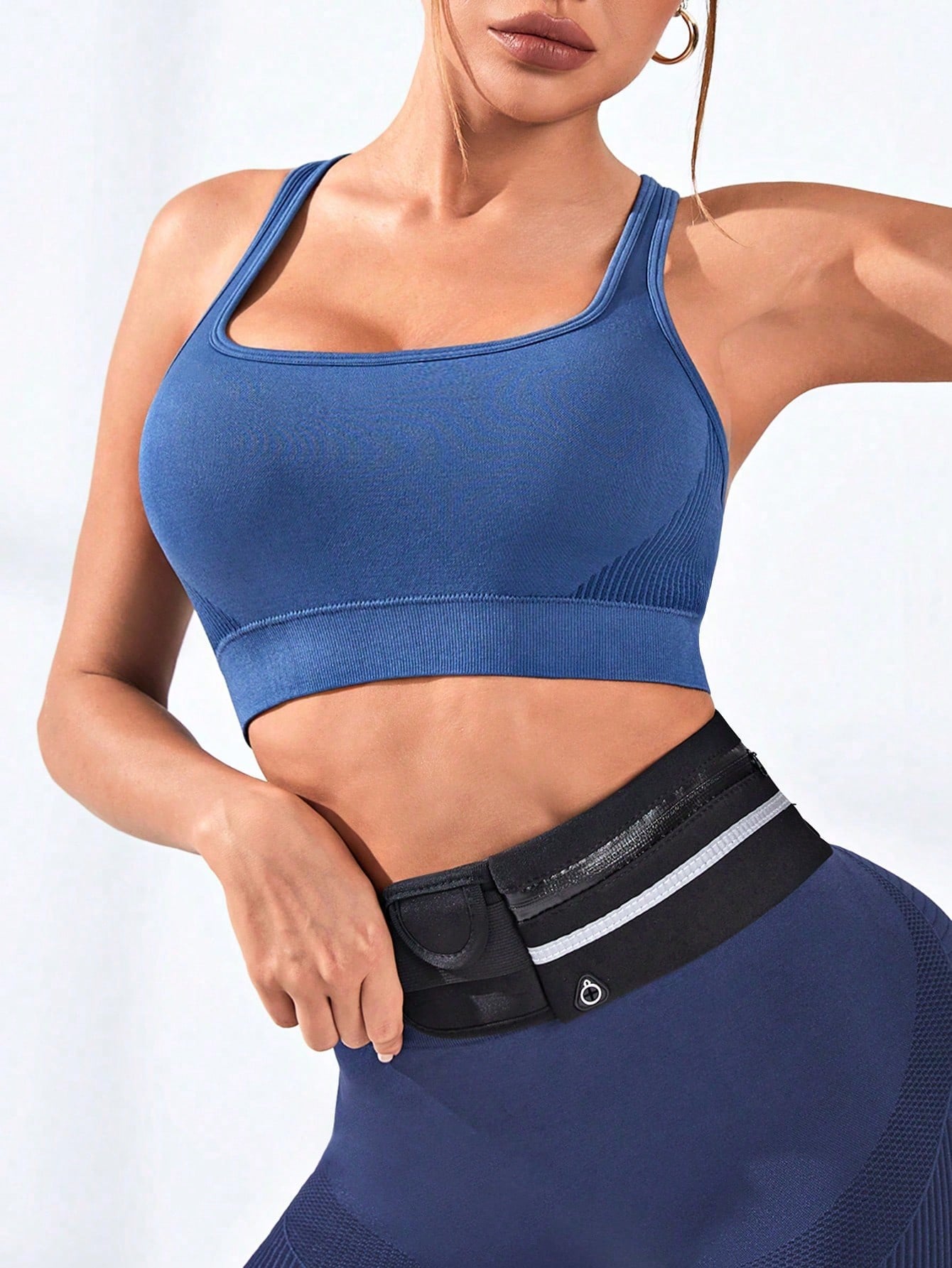 เสื้อชั้นในกีฬาแบบ Racerback ส - Seamless Ribbed Workout Tank Top บทวิจารณ์และราคา