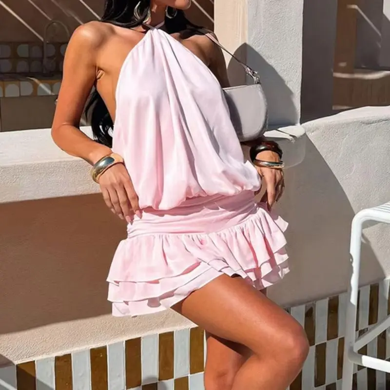 ชุดเดรสสั้นรัดรูปแบบผูกคอ เปิด - Y2K Backless Halter Mini Dress บทวิจารณ์และราคา