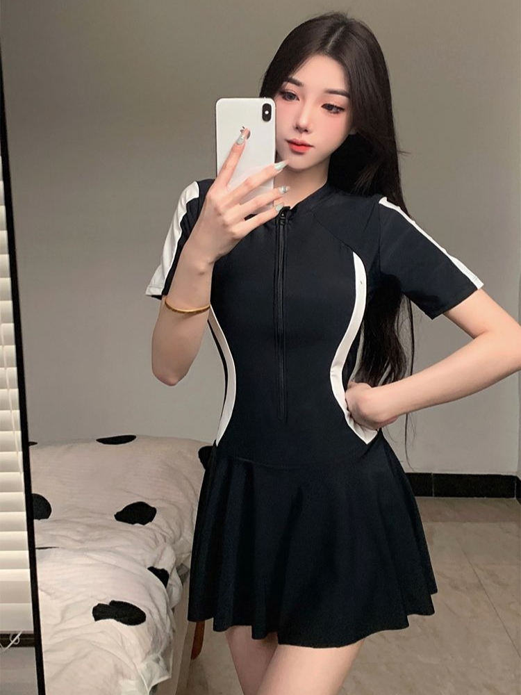ชุดว่ายน้ำวันพีซแบบสุภาพสำหรับ - Skirts บทวิจารณ์และราคา