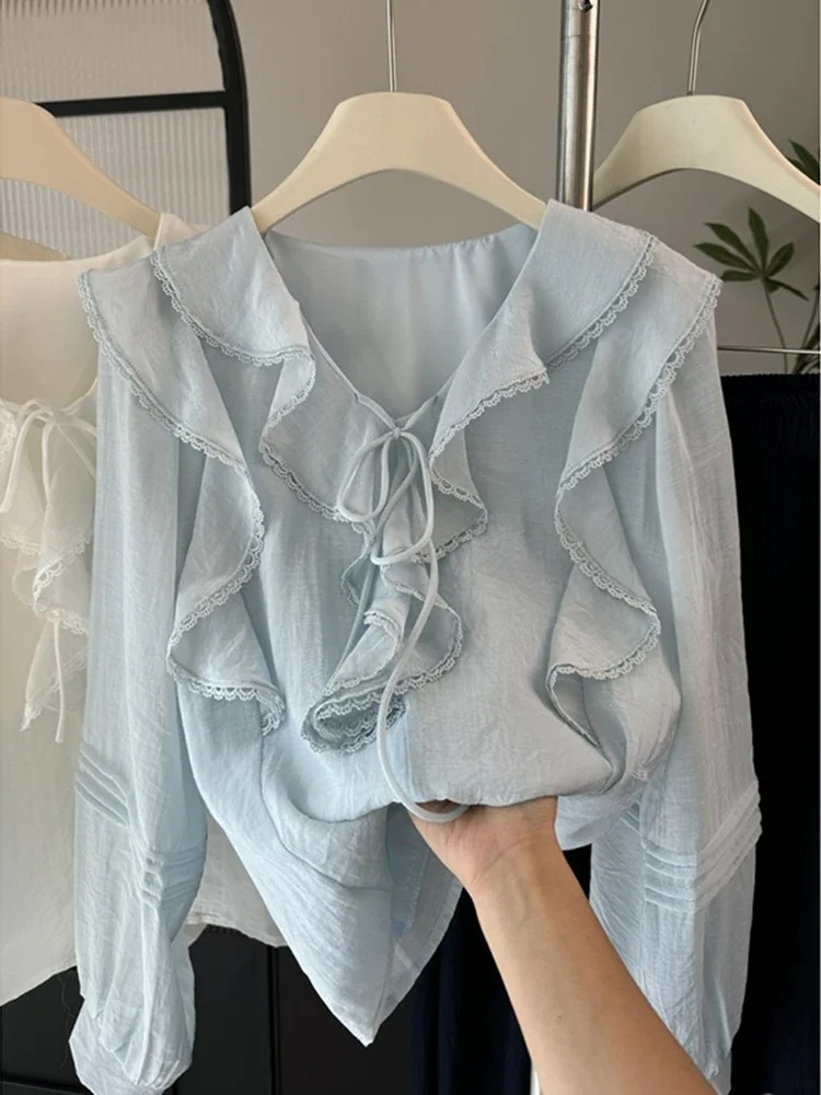 เสื้อเบลาส์แขนยาวคอวีสไตล์ฝรั่ - Blouses บทวิจารณ์และราคา